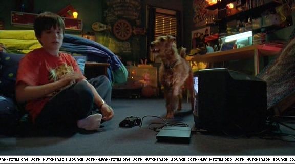 firehousedog-captures250.jpg