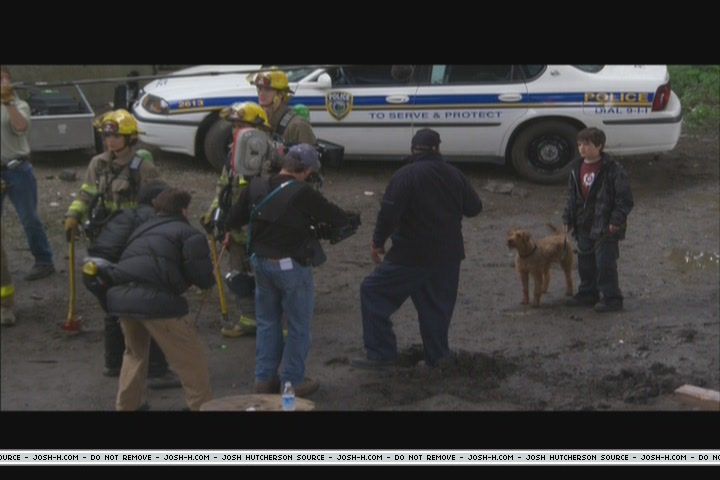 firehousedog-makingfeature001.JPG