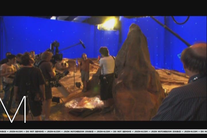 journey-dinosaurfeature031.JPG