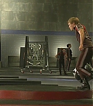 050.jpg