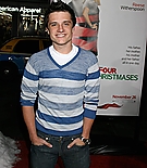 Four_Christmases_018.jpg
