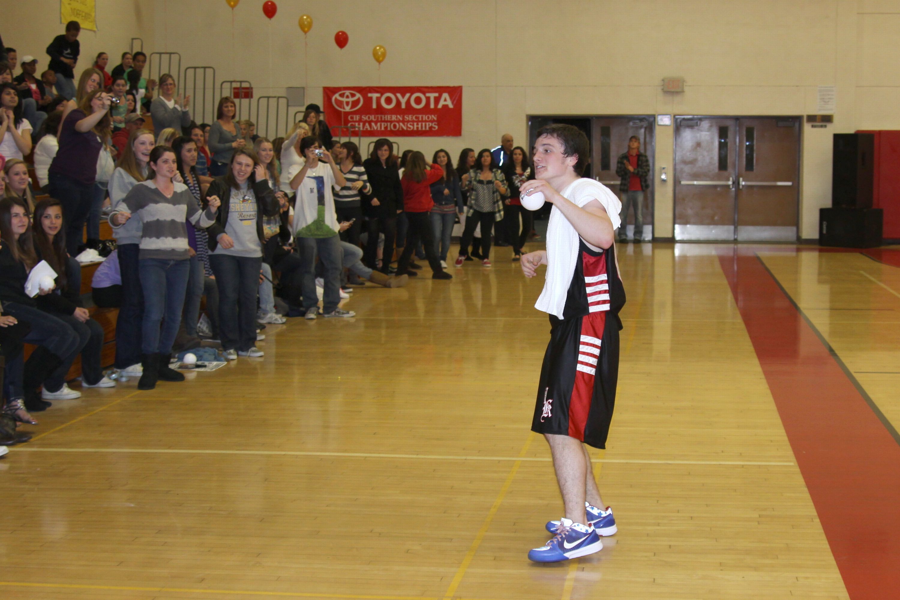 2702hq-009.jpg 2702hq-009.jpg