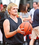 Filename=033.jpg
Filesize=687KiB
Dimensions=2341x3000
Date added=Aug 20, 2012 033.jpg