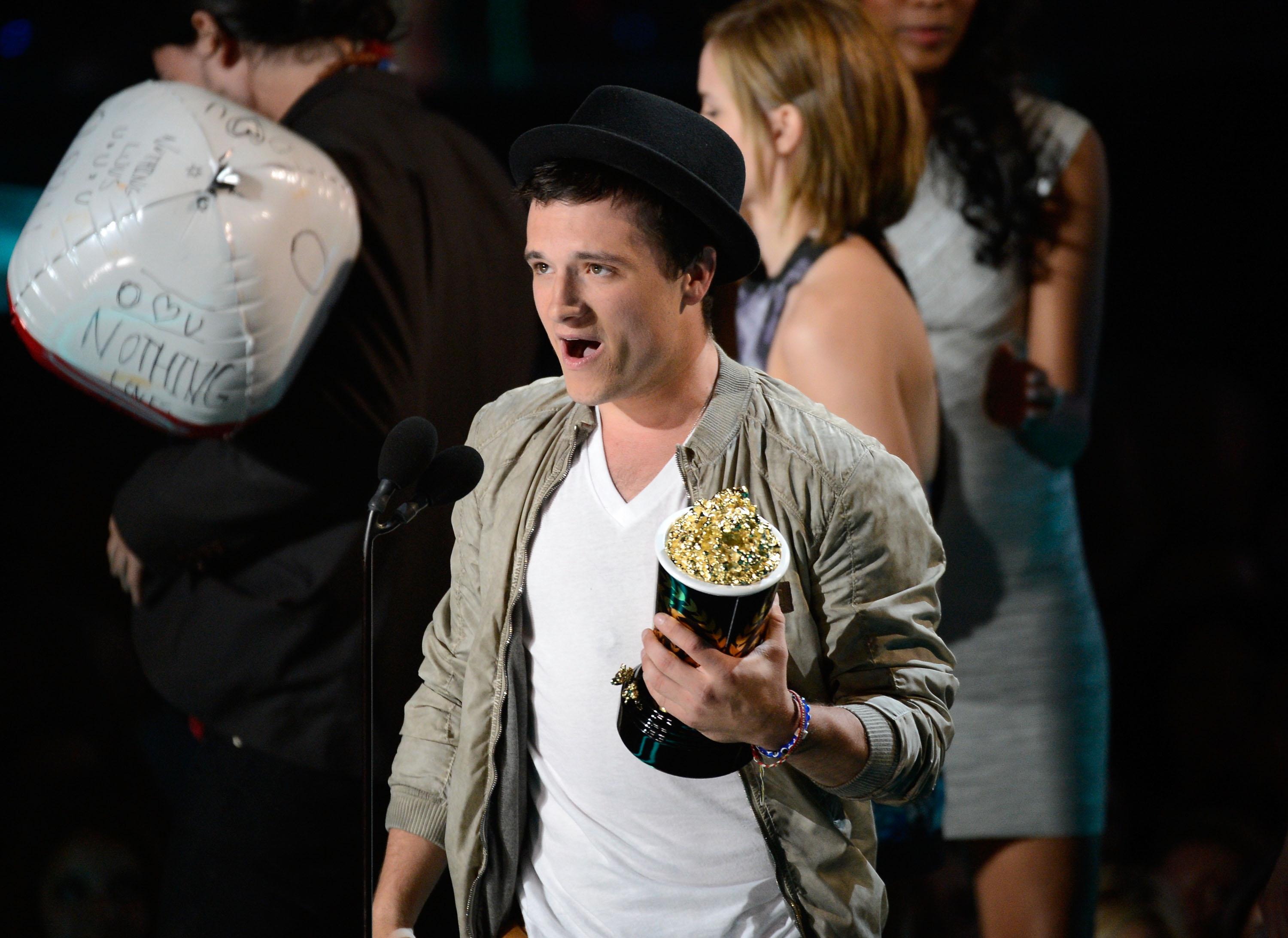 050.jpg 050.jpg