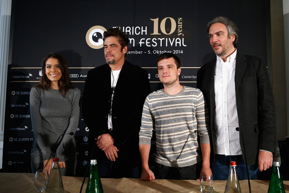 jhs013.jpg jhs013.jpg