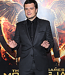 The_Hunger_Games_Mockingjay_Part_1_Los_Angeles_040.jpg