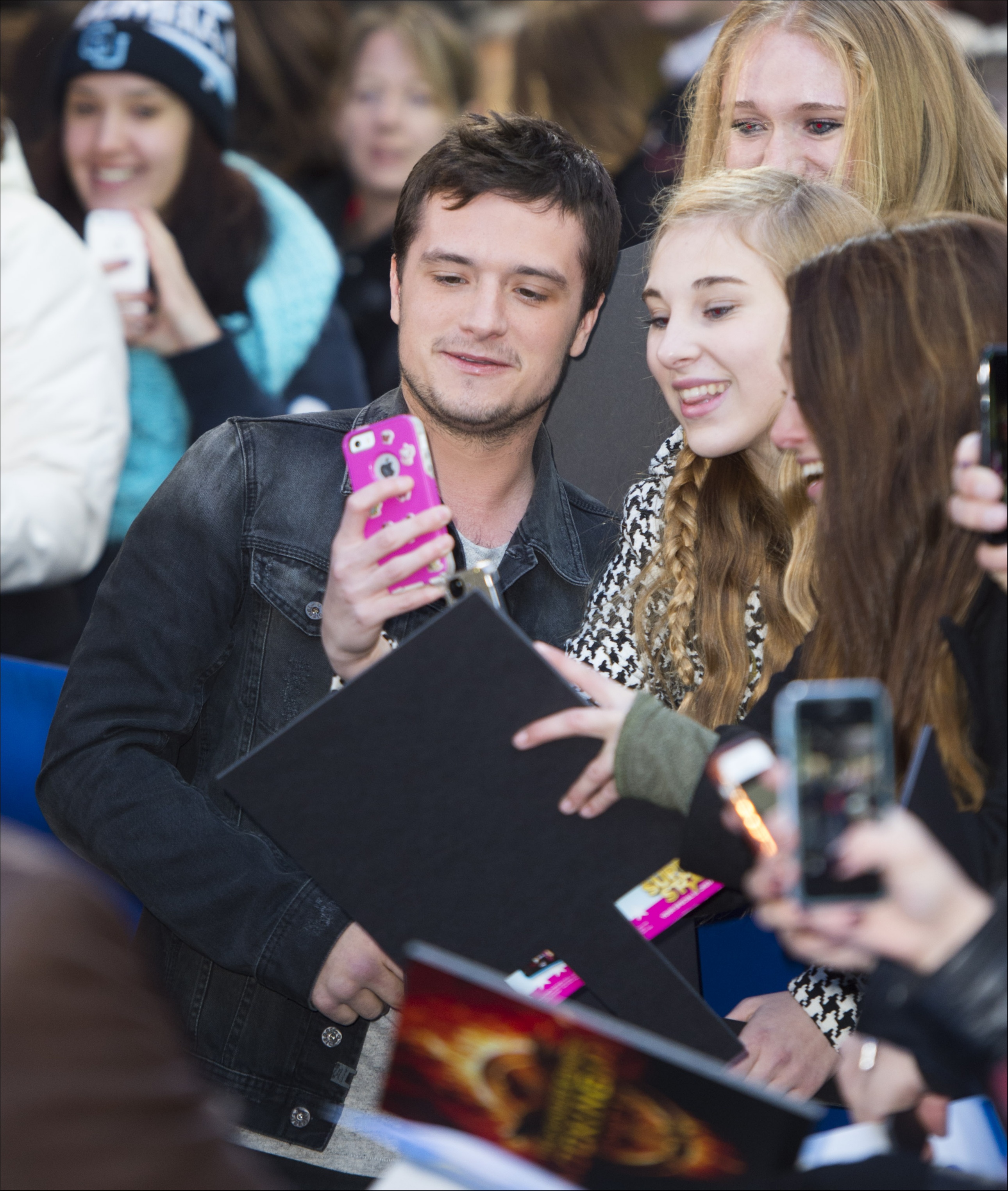 GMA_2014_Arrivals_006.jpg