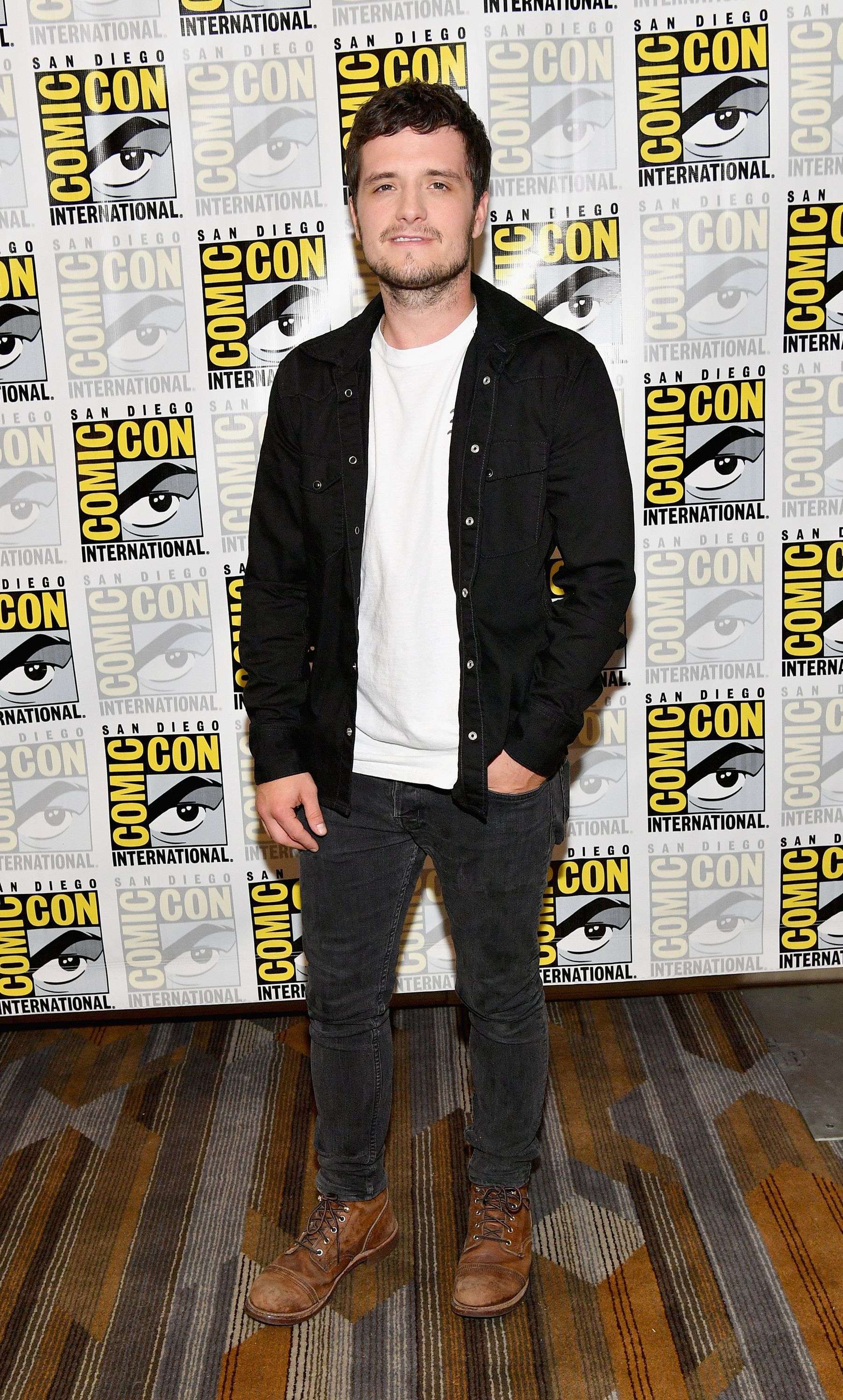 JHS-001.jpg JHS-001.jpg