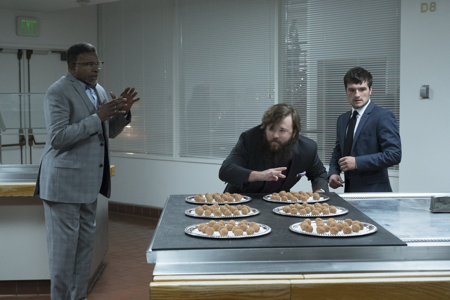 futureman5_012.jpg